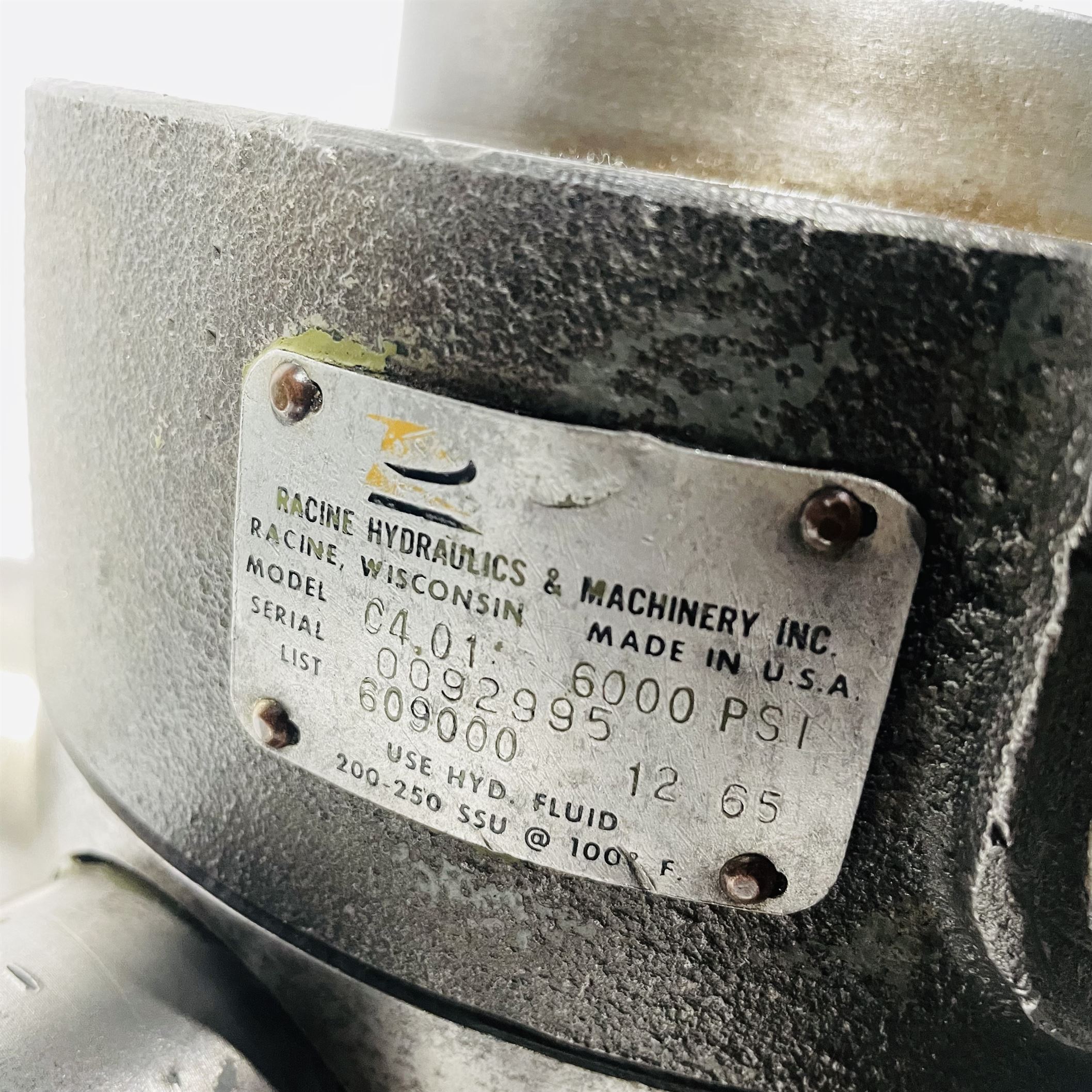 Racine C4.01 Hydraulic Radial Piston Pump - Image 2