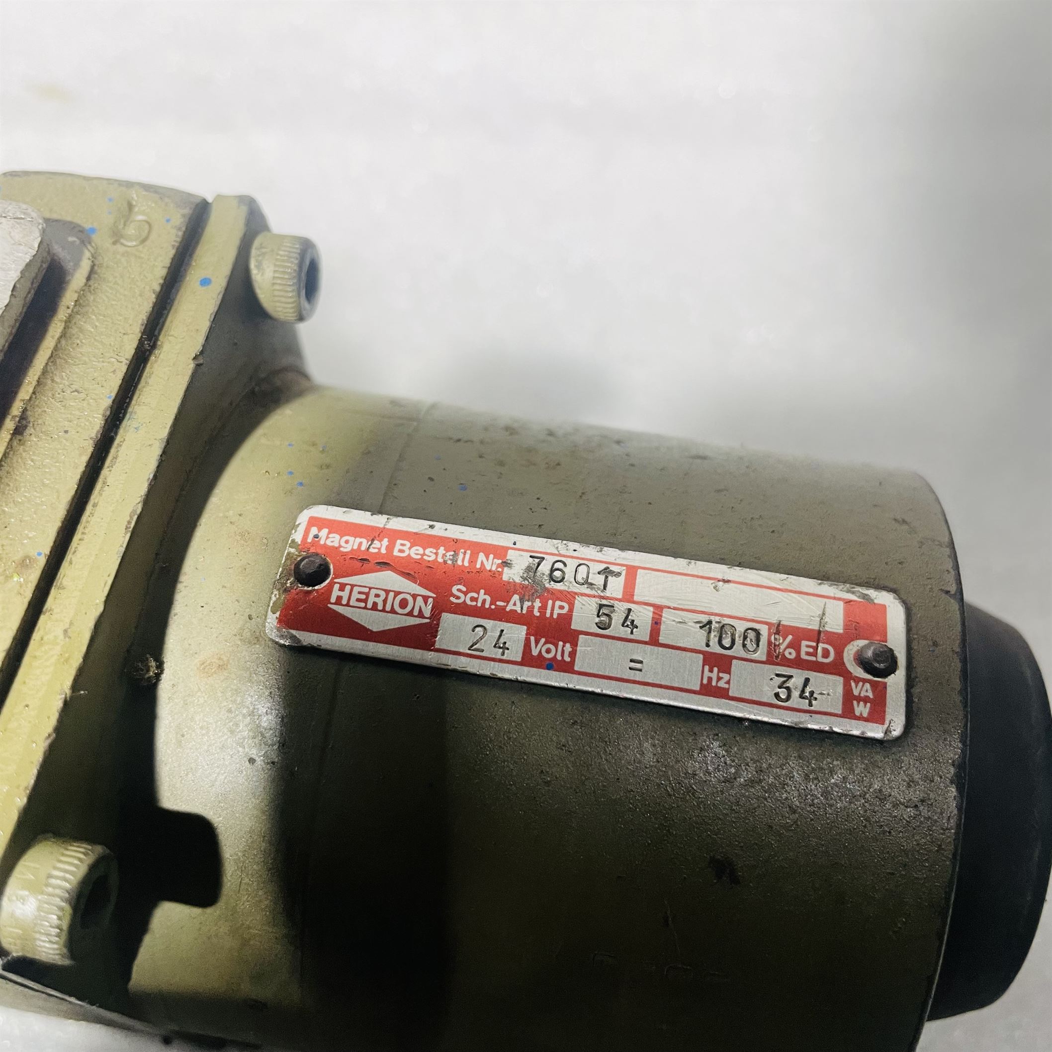 Herion S10-G01-G013-001300 Solenoid Operated Directional Valve S10G01G013001300 - Image 6