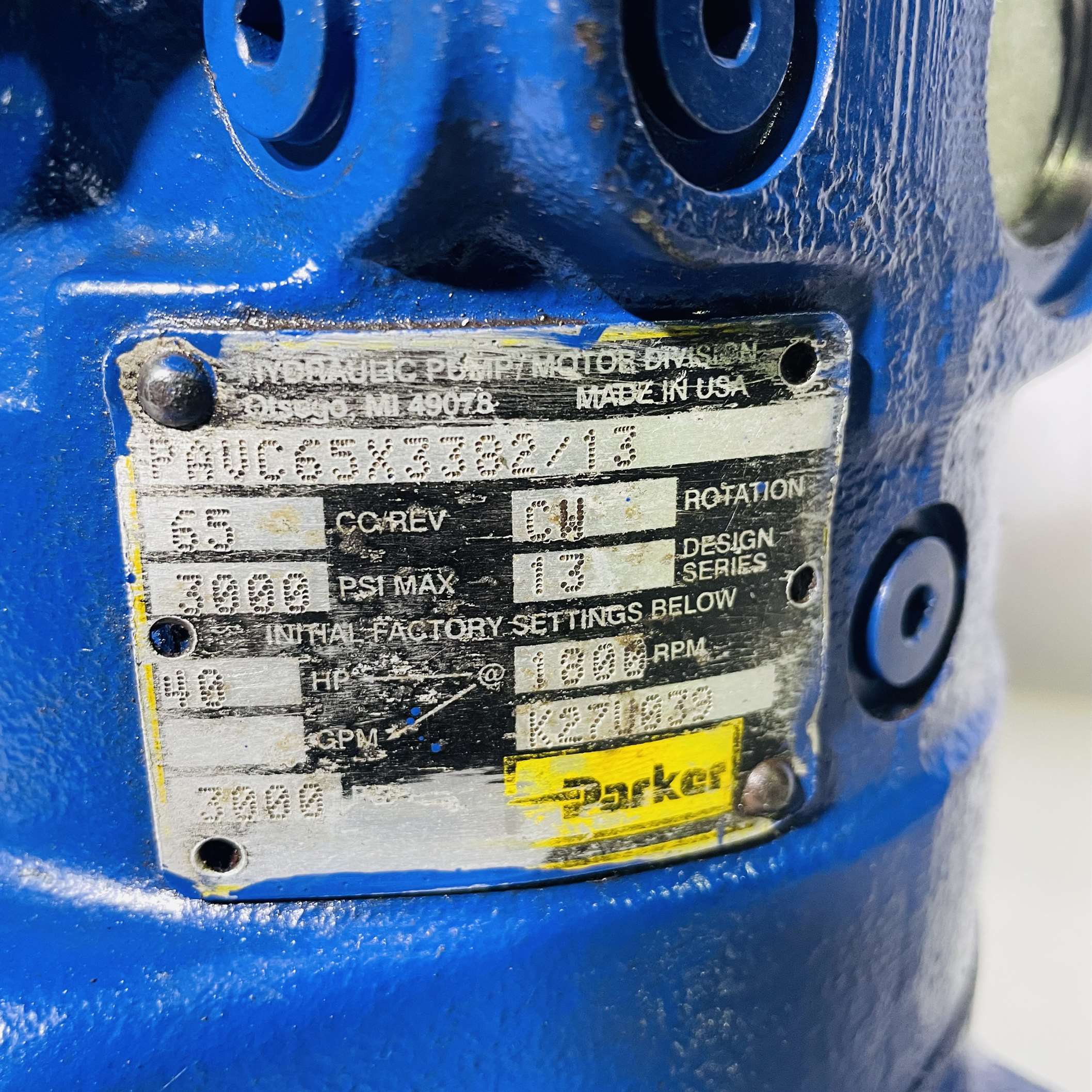 Parker PAVC65X3382/13 Hydraulic Variable Piston Pump - Image 2