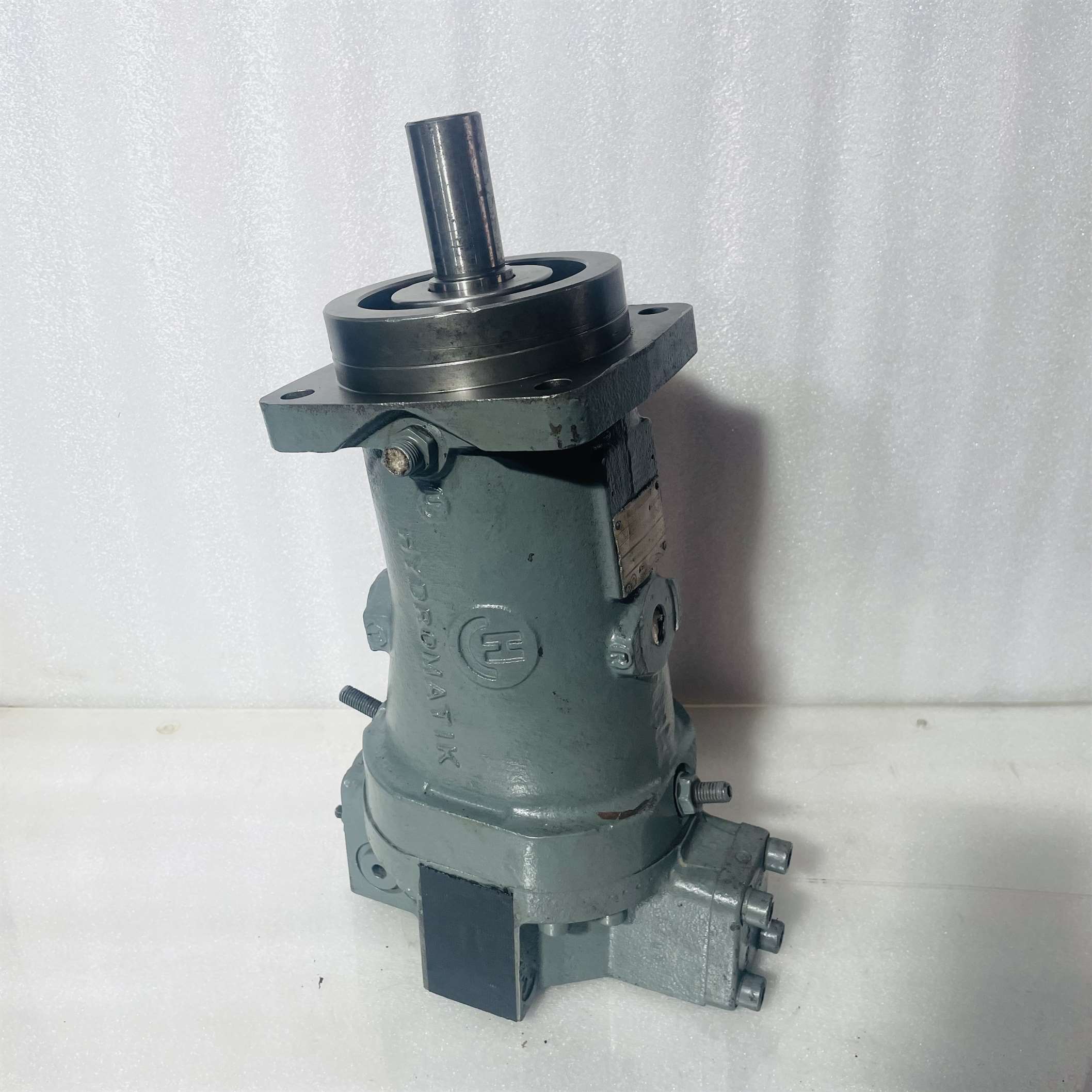 Uchida Hydromatik A7V 40 DR 23 RPF Hydraulic Pump Variable Piston
