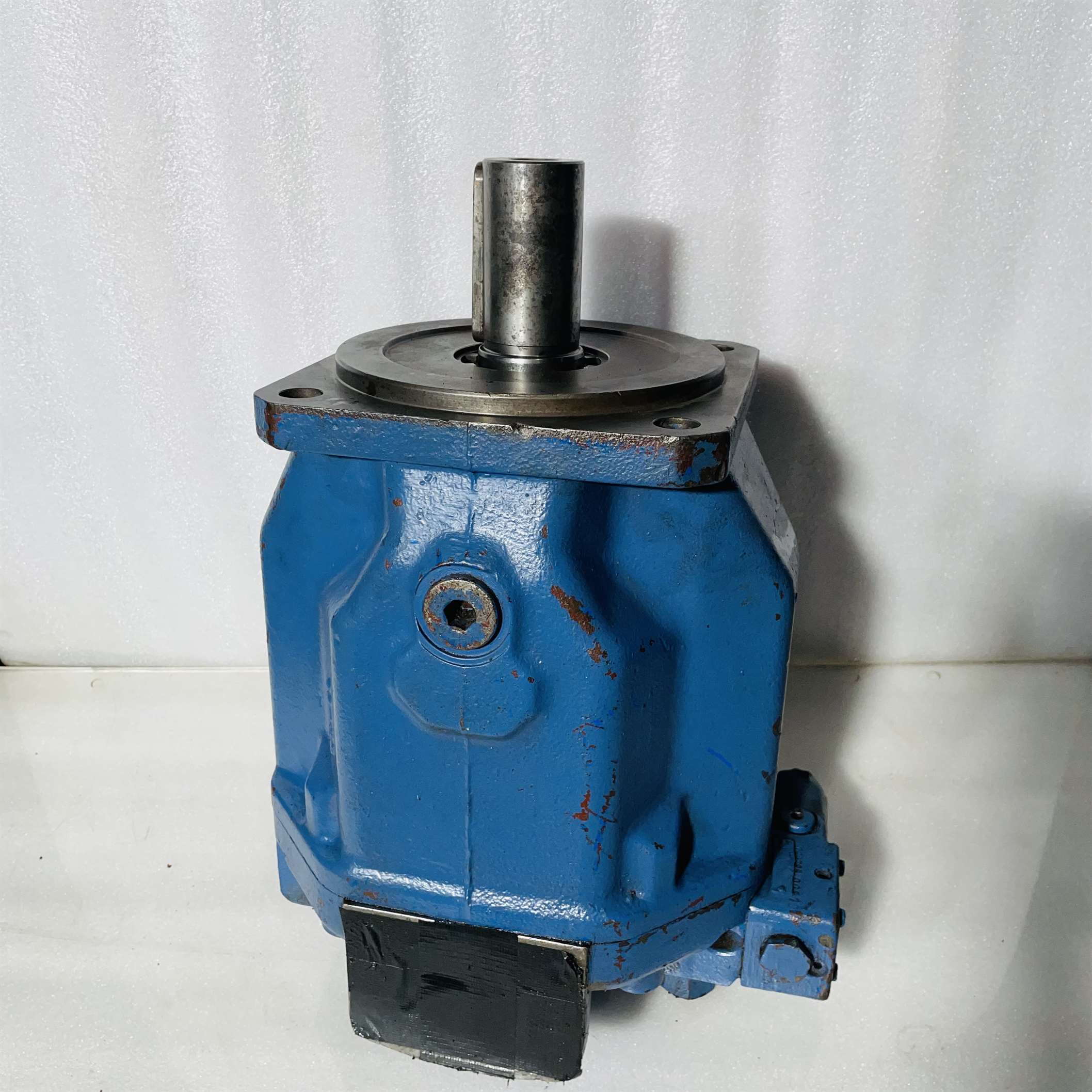 Rexroth A10VSO 140 DRG/31R-PPB12N00 Hydraulic Variable Piston Pump - Image 5