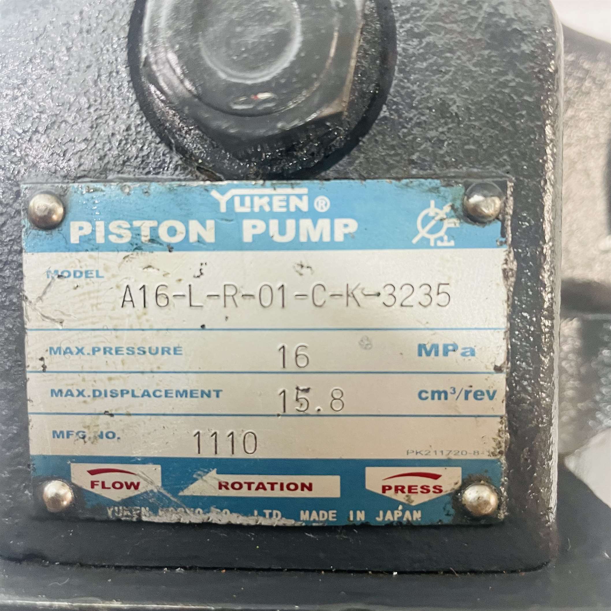 Yuken A16-LR01-CK3235 Hydraulic Variable Piston Pump - Image 2