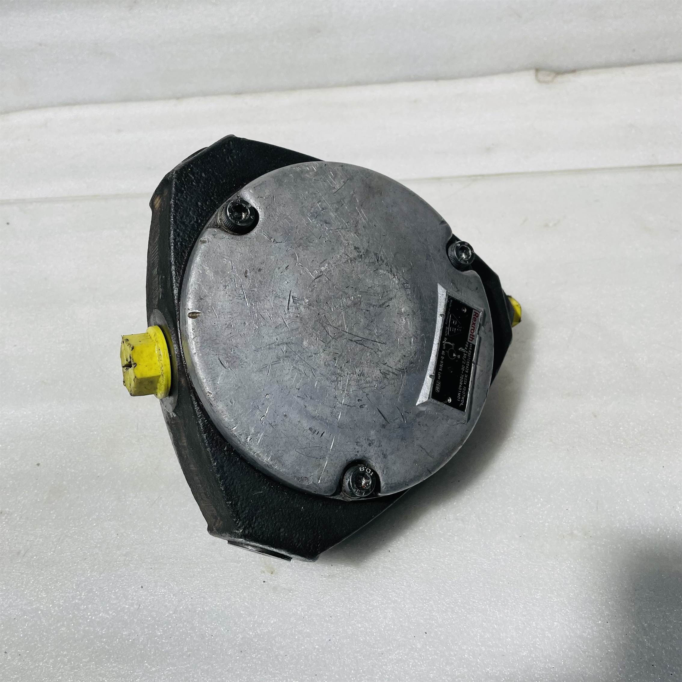 Rexroth PR4 / 1PF1R4-19/2.5-700R Hydraulic Radial Piston Pump - Image 7