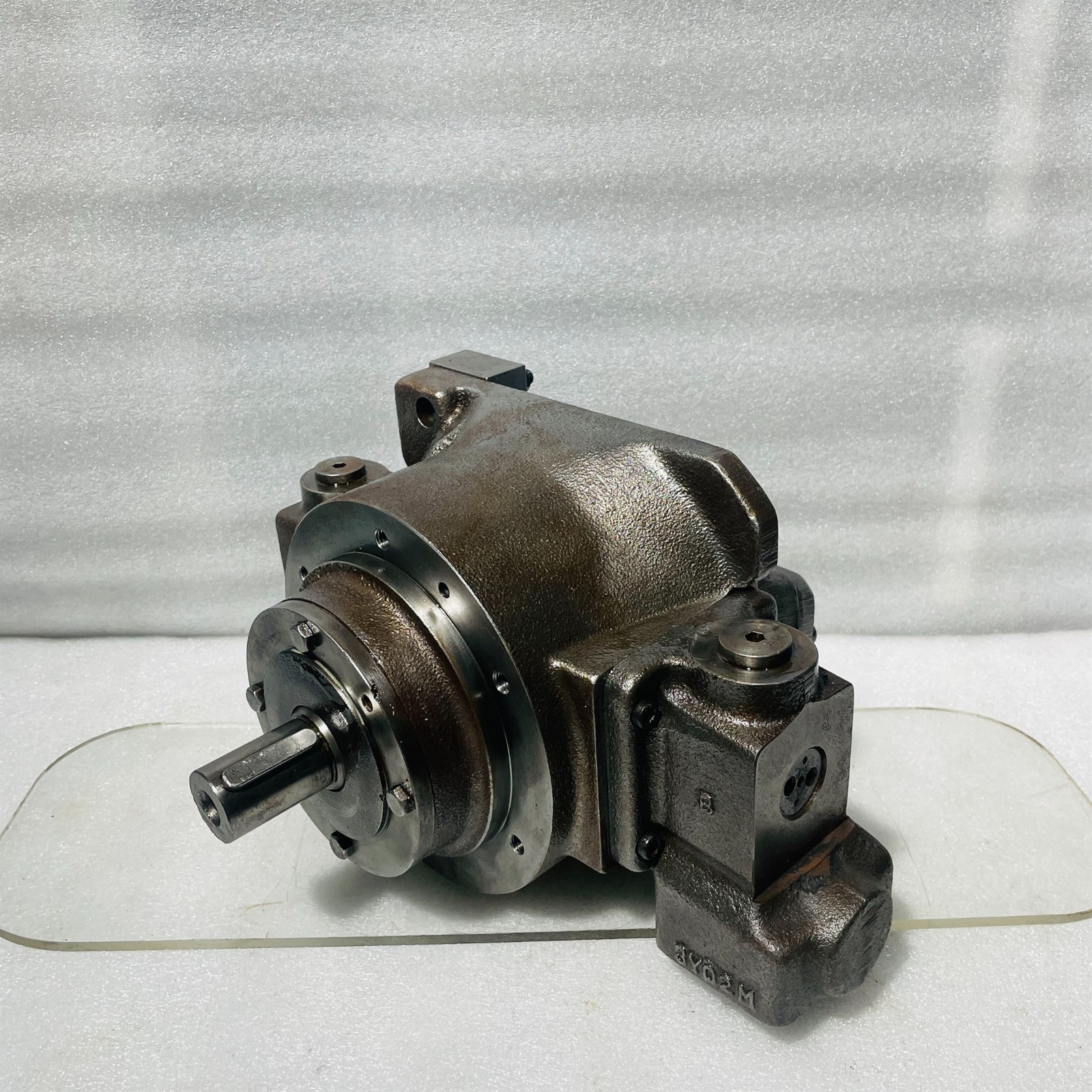 Kawasaki KPM LV-030-410R Hydraulic Piston Pump - Image 6